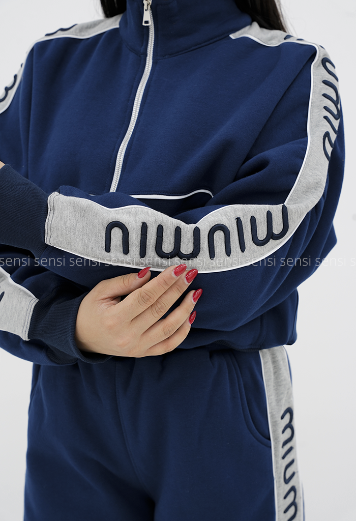 ست سویشرت شلوار زنانه داخل کرکی miu-miuکد1006888